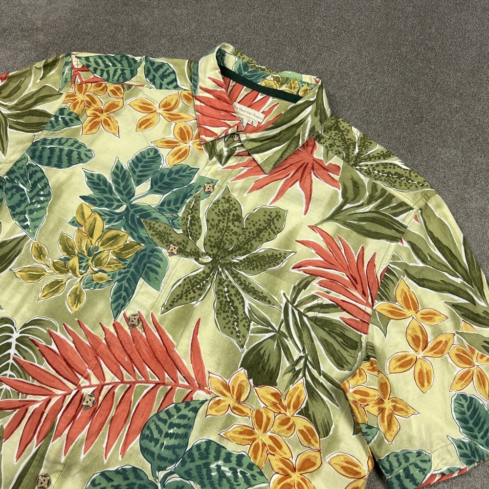 The Territory Ahead Button Up Shirt Mens Large Floral Motif Hawaiian Vintage